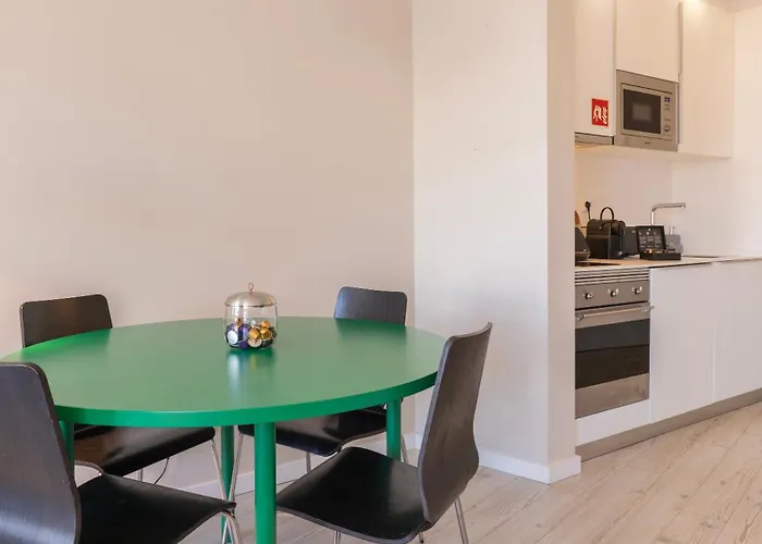 Carmo 43 * 리스본