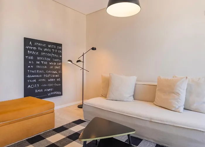 아파트 Carmo 43 *