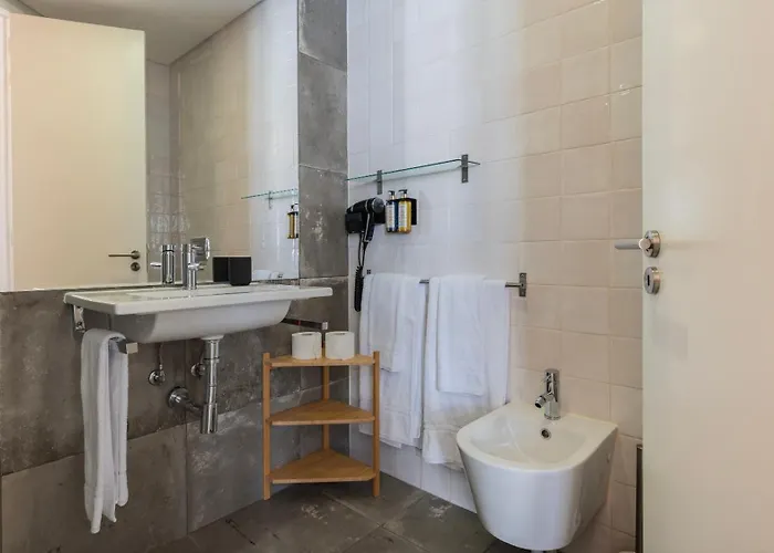 Carmo 43 * 리스본